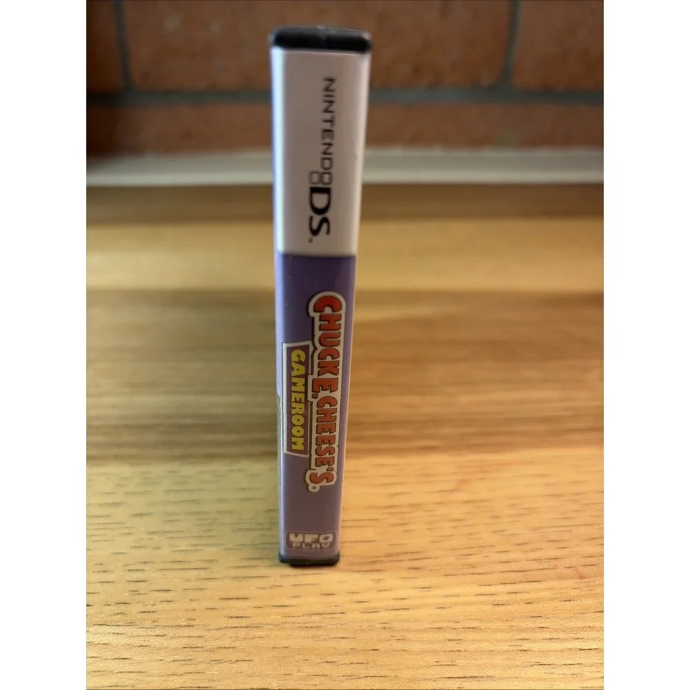 Chuck E. Cheese's Party Games (Nintendo DS) CIB Complete with Manual Authentic